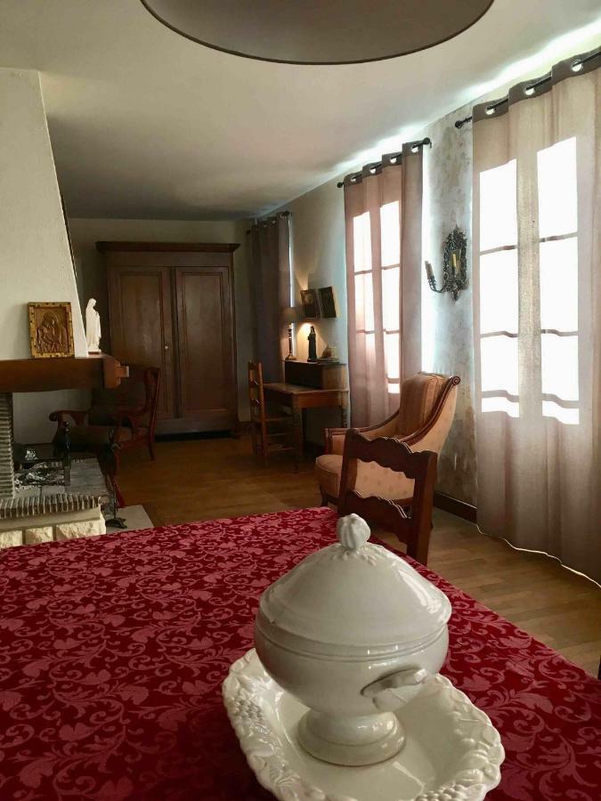 La Grande Maison De Carrouges المظهر الخارجي الصورة